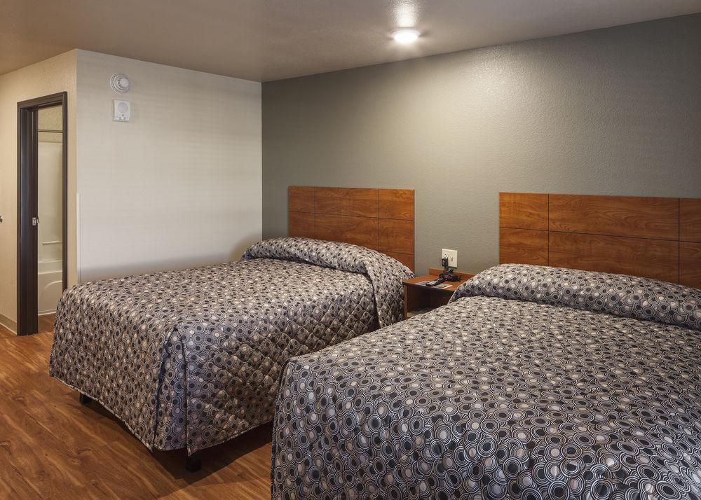 Woodspring Suites Lincoln Northeast I-80 Esterno foto
